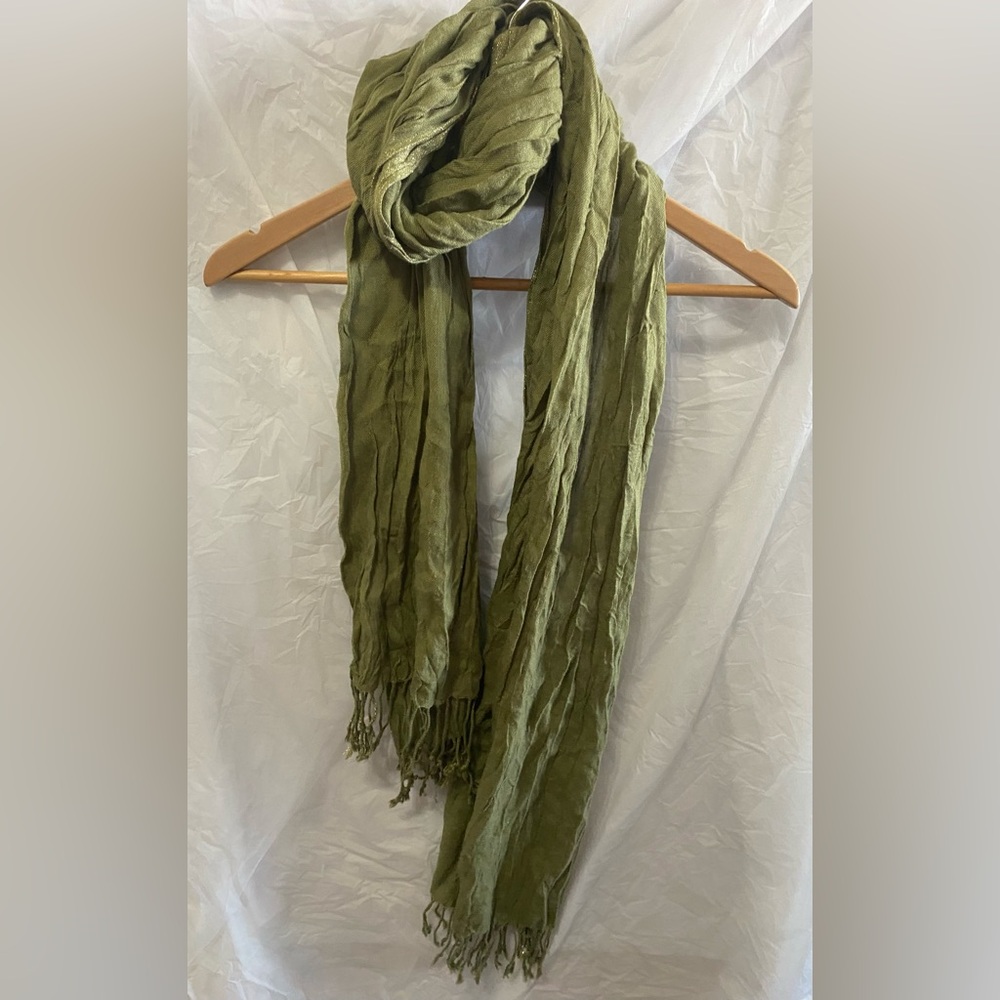 H&M Vintage Olive Green Crinkle Scarf – Boho Fringe Summer Wrap Stole EUC* - Picture 2 of 9